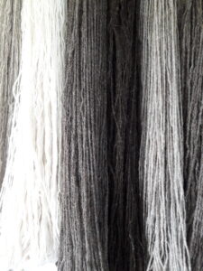 villavärvi mitmekesisus jätkub lõngas